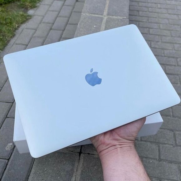 MacBook Air M1 2020